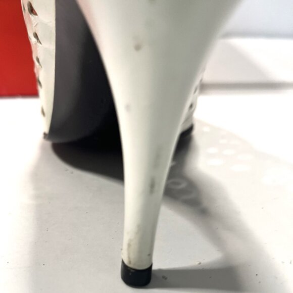 CHARLES JOURDAN PARIS White Perforated Leather Open Toe Women's Heels 7-1/2 - Picture 7 of 11